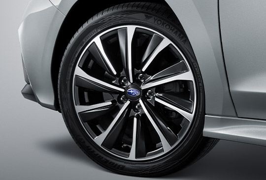 <sg-lang1>Llantas de aleación de aluminio de 18 pulgadas</sg-lang1><sg-lang2></sg-lang2><sg-lang3></sg-lang3>